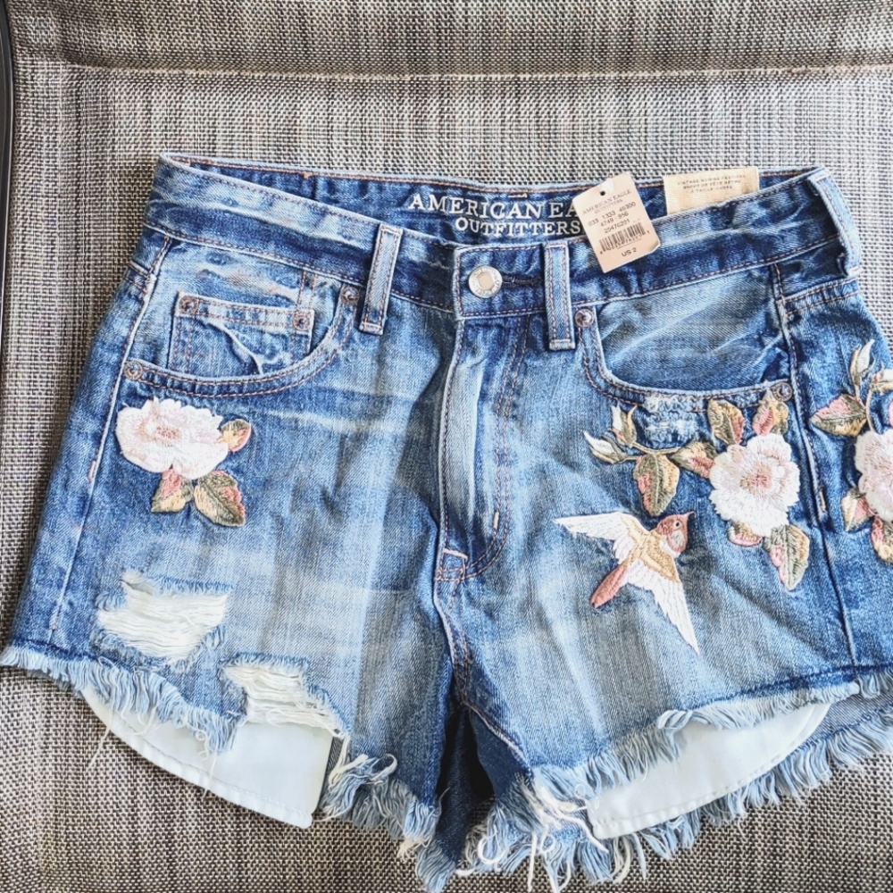AE Shorts